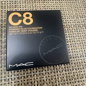 MAC Studio Fix Powder Plus Foundation C8